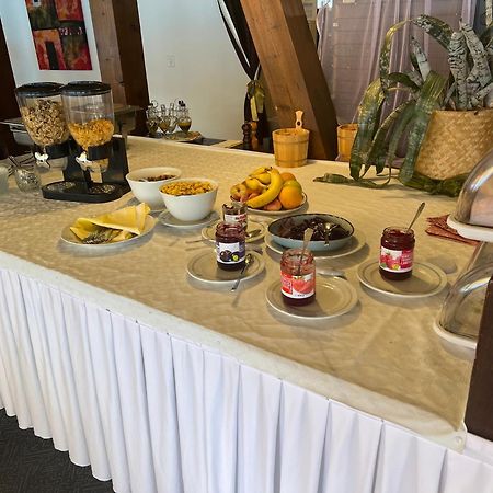 Bellevue Baeren Hotel & Restaurant Krattigen Екстериор снимка